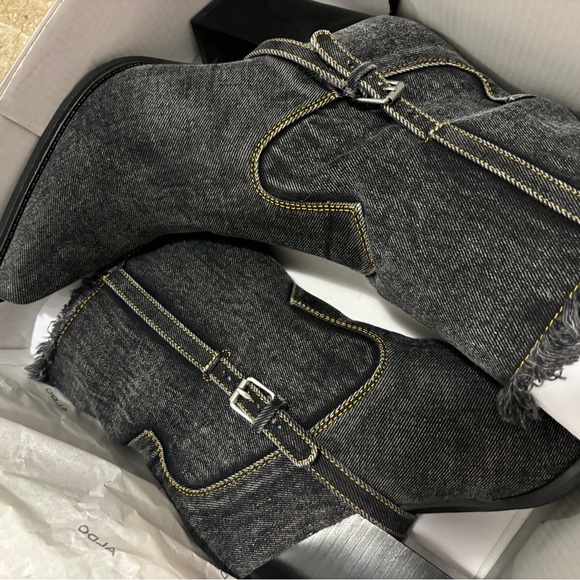 Brand New Aldo Shoes - FLAT 50% OFF - Picture 7 of 9